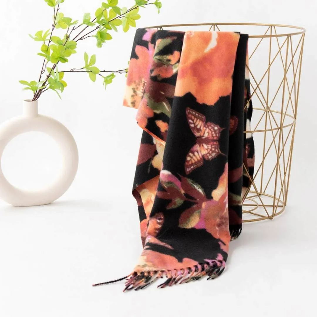 Accity | Retro Warm Printed Tassel Scarf: Orange