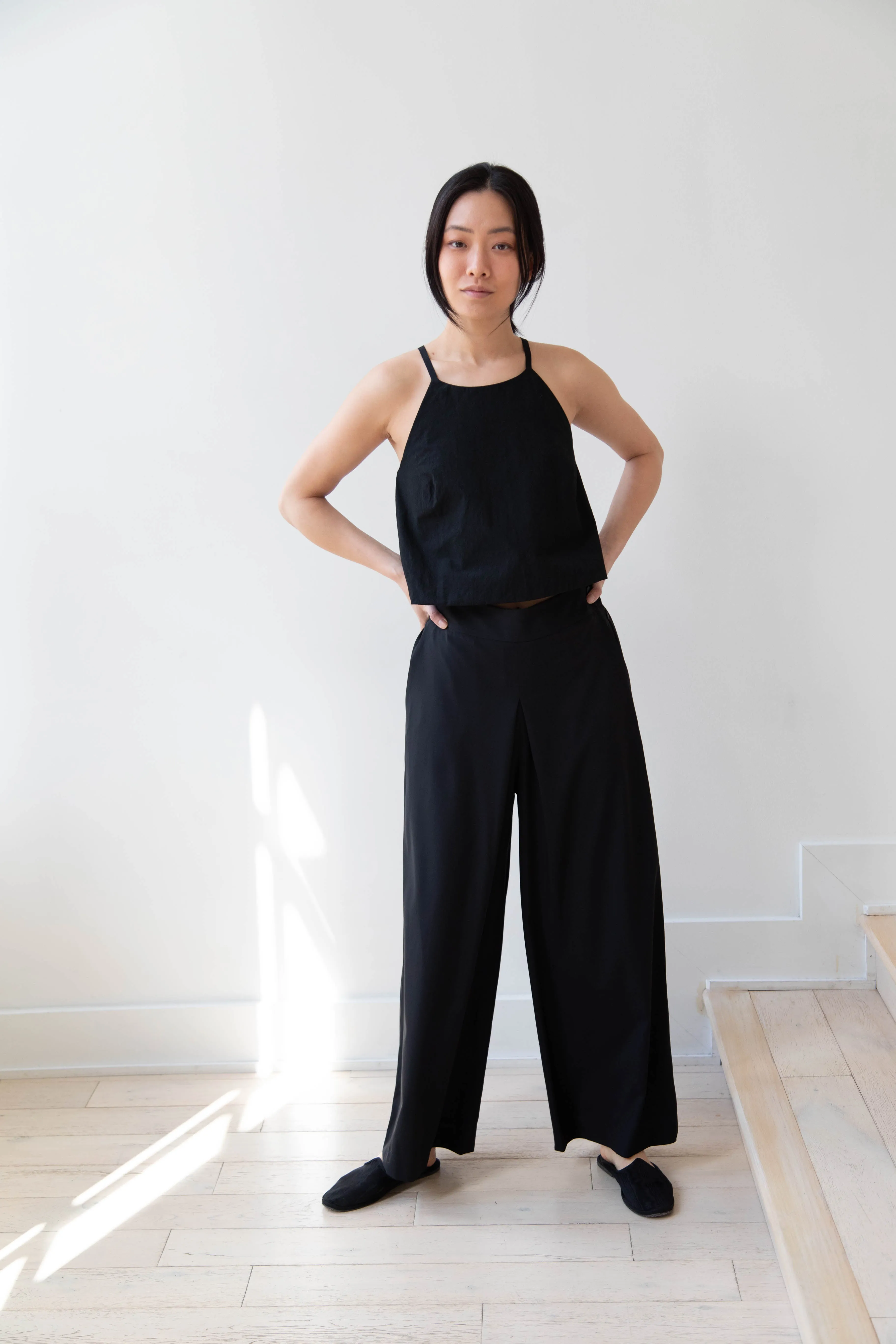 Arts & Science | Back Gum Tuck Culottes in Black