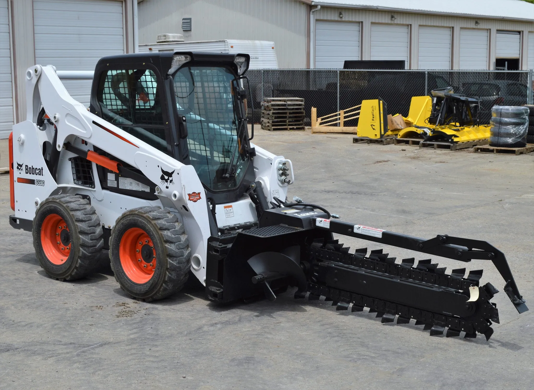 BERLON LOWE XR35 Trencher for skid steer