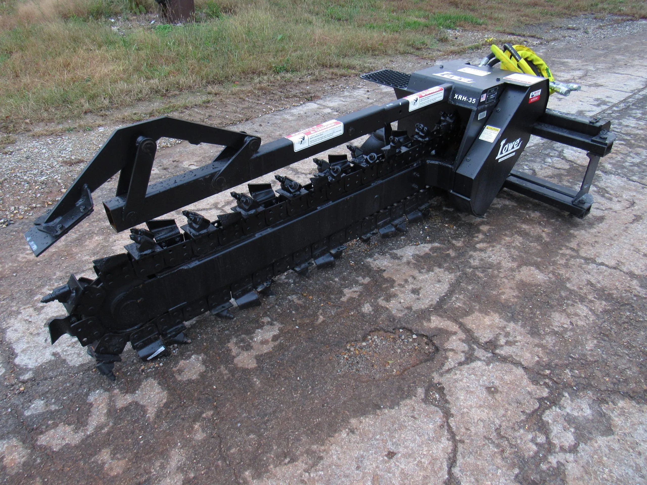 BERLON LOWE XR35 Trencher for skid steer