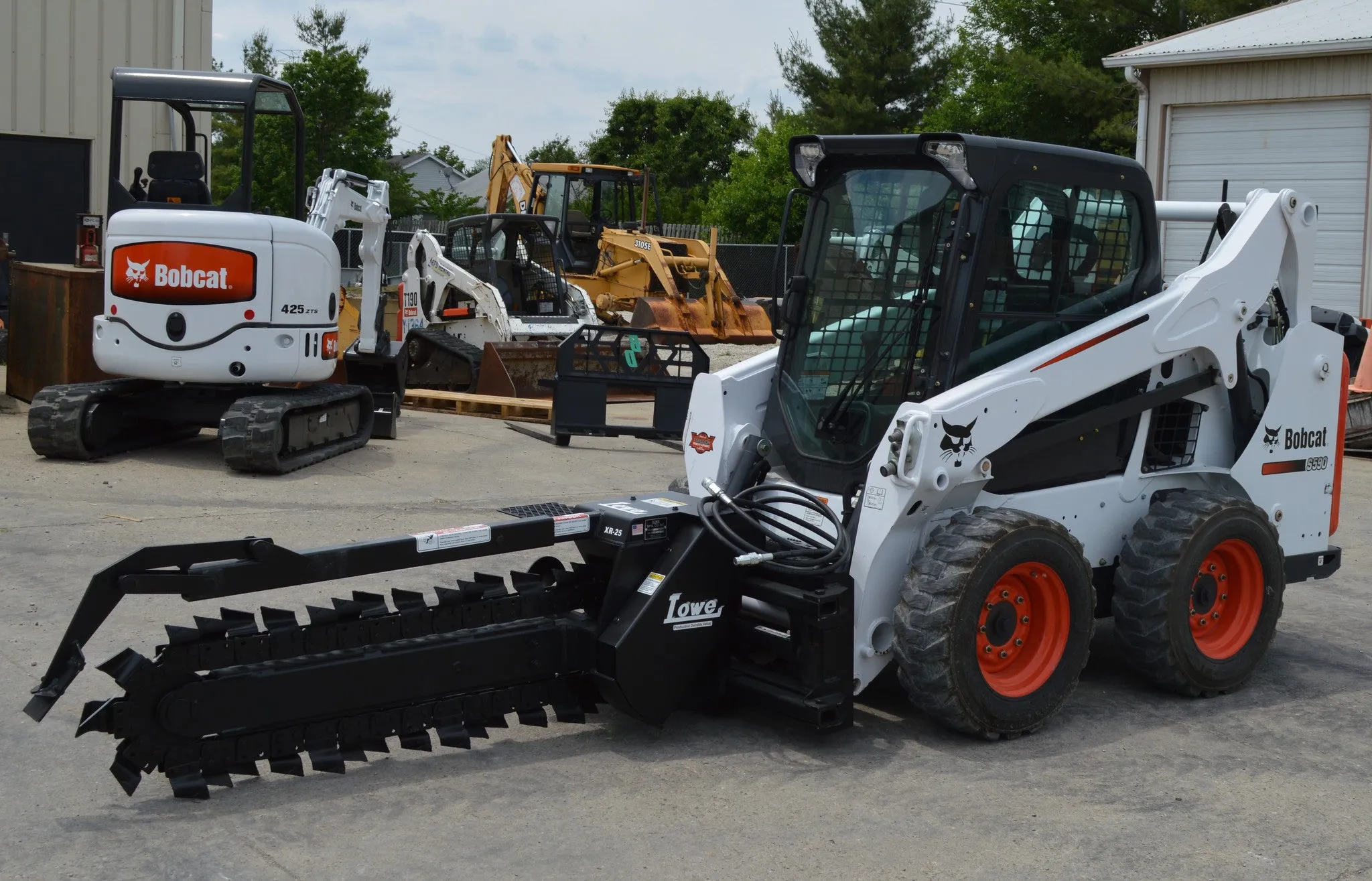 BERLON LOWE XR35 Trencher for skid steer