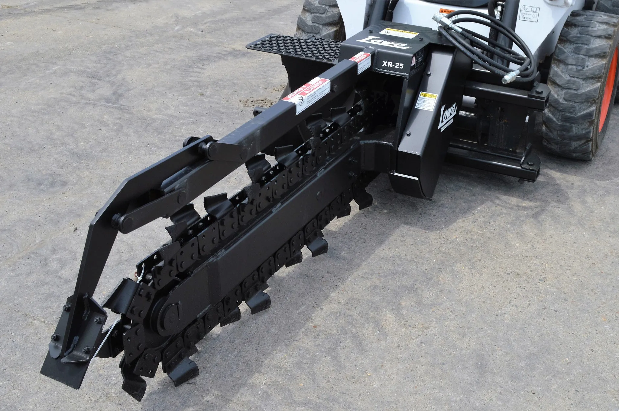 BERLON LOWE XR35 Trencher for skid steer