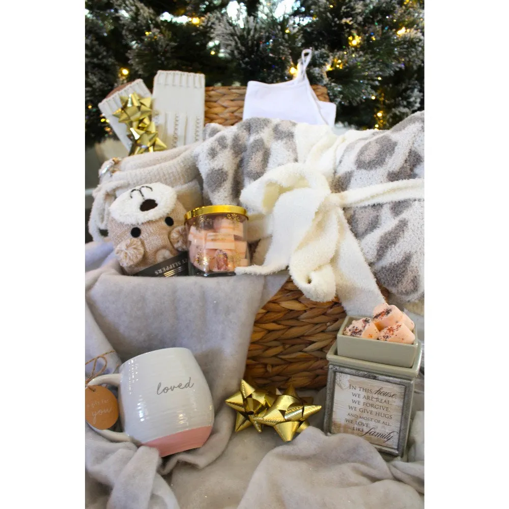 Cozy Wonderland Gift Box (Limited Edition)