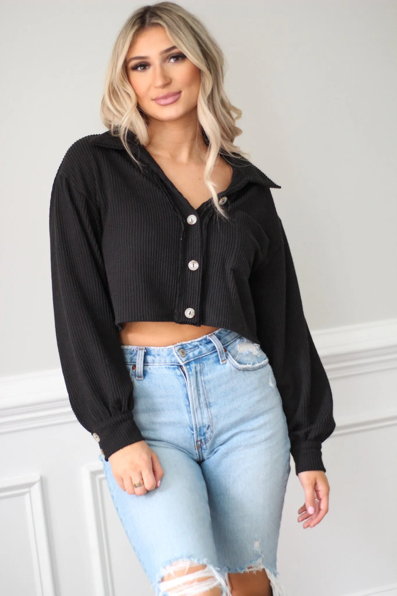 Effortless Looks Cropped Button Up Shirt