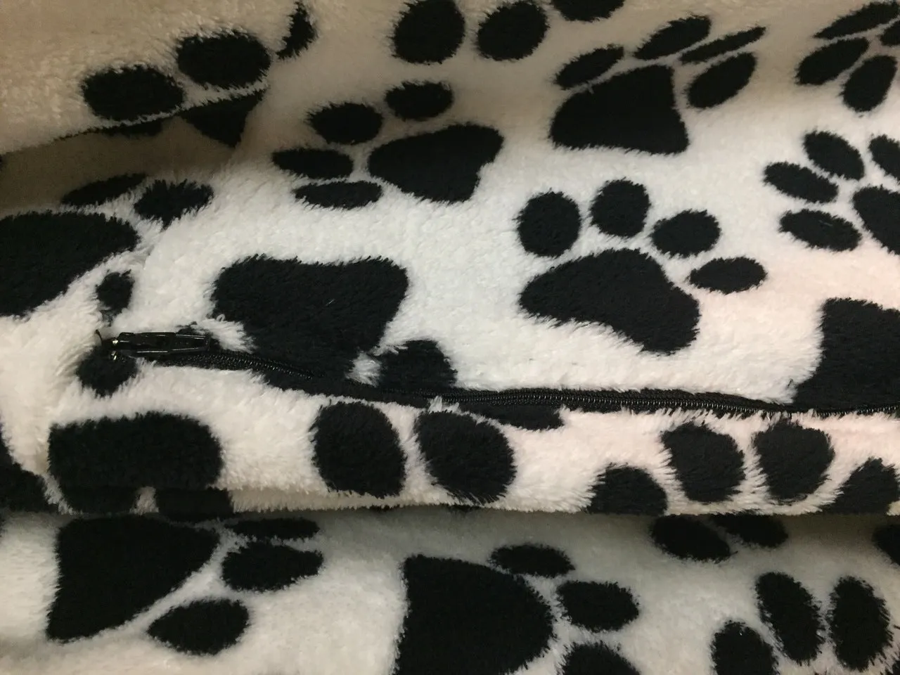 Harford Co. Handmade Pawprint Infinity Scarf w Zipper