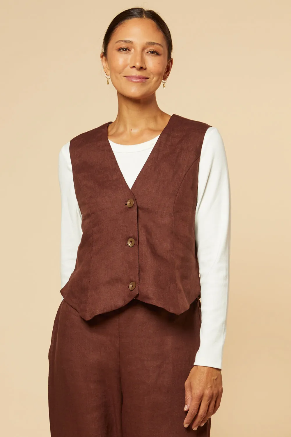 Linen Waist Coat in Raisin