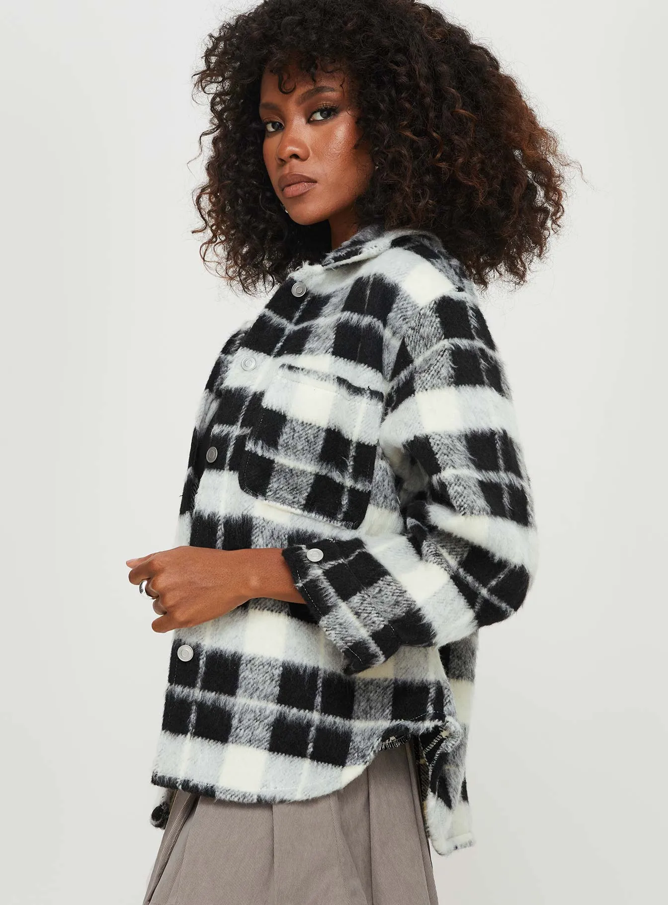 Milane Plaid Shacket Black / White