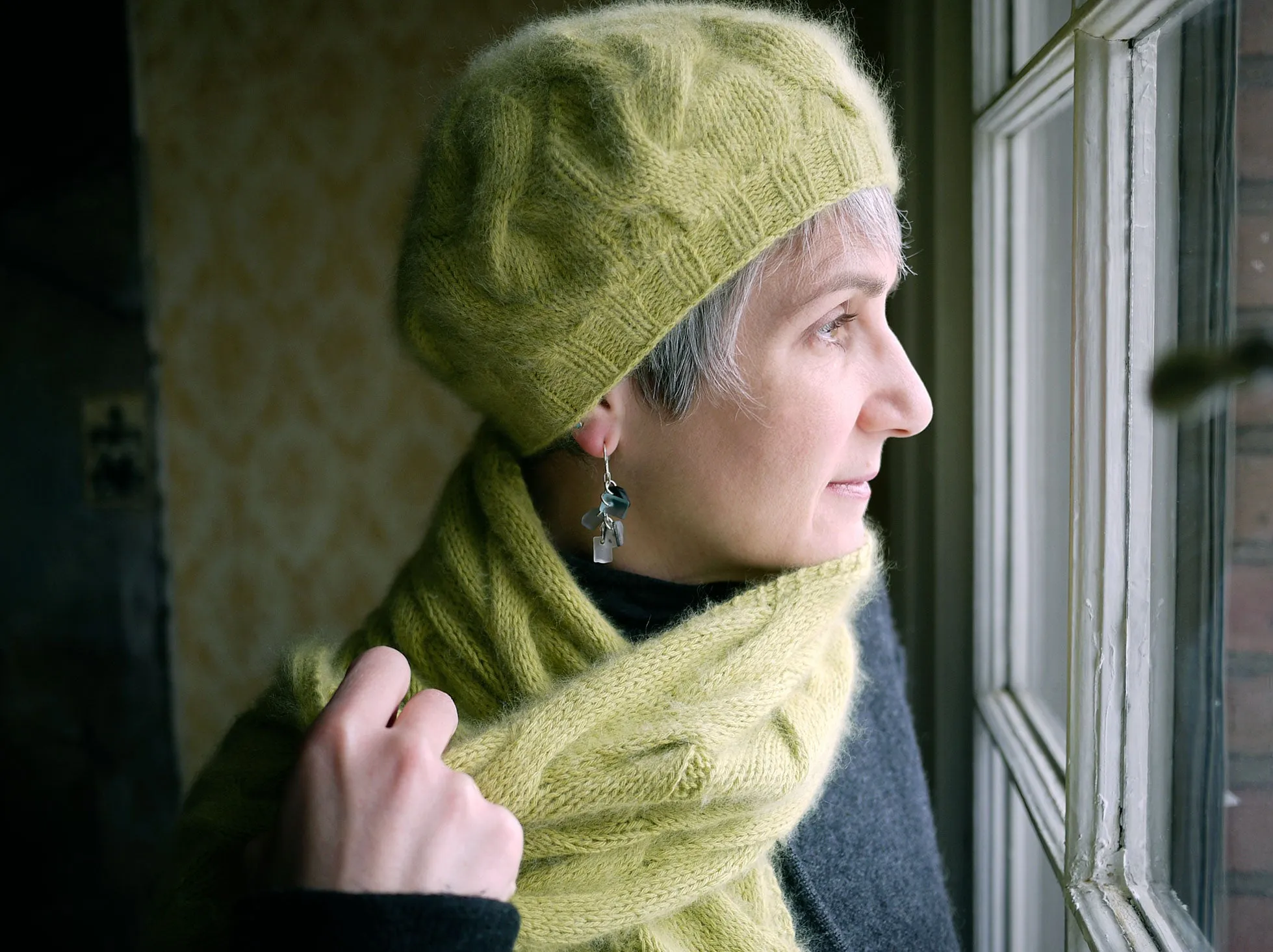 Monkey Bread Hat and Scarf <br/><small>knitting pattern</small>