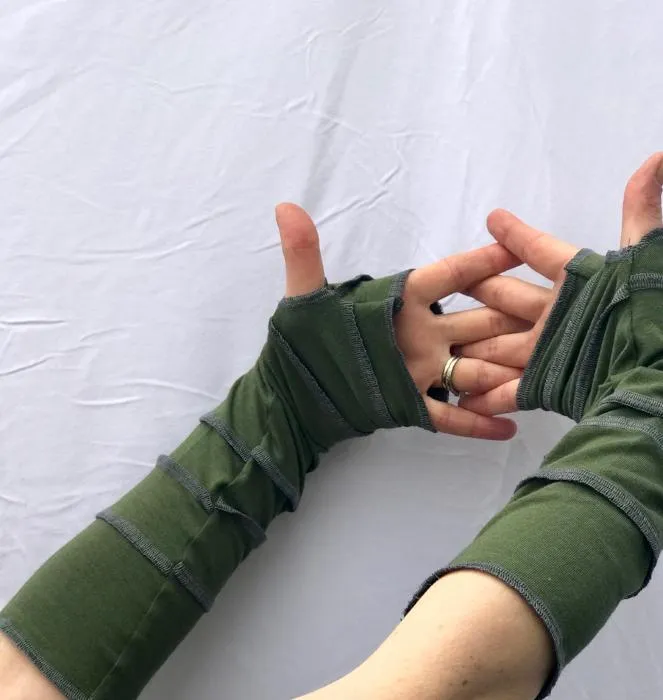 Moss Green with Grey Arm Warmers