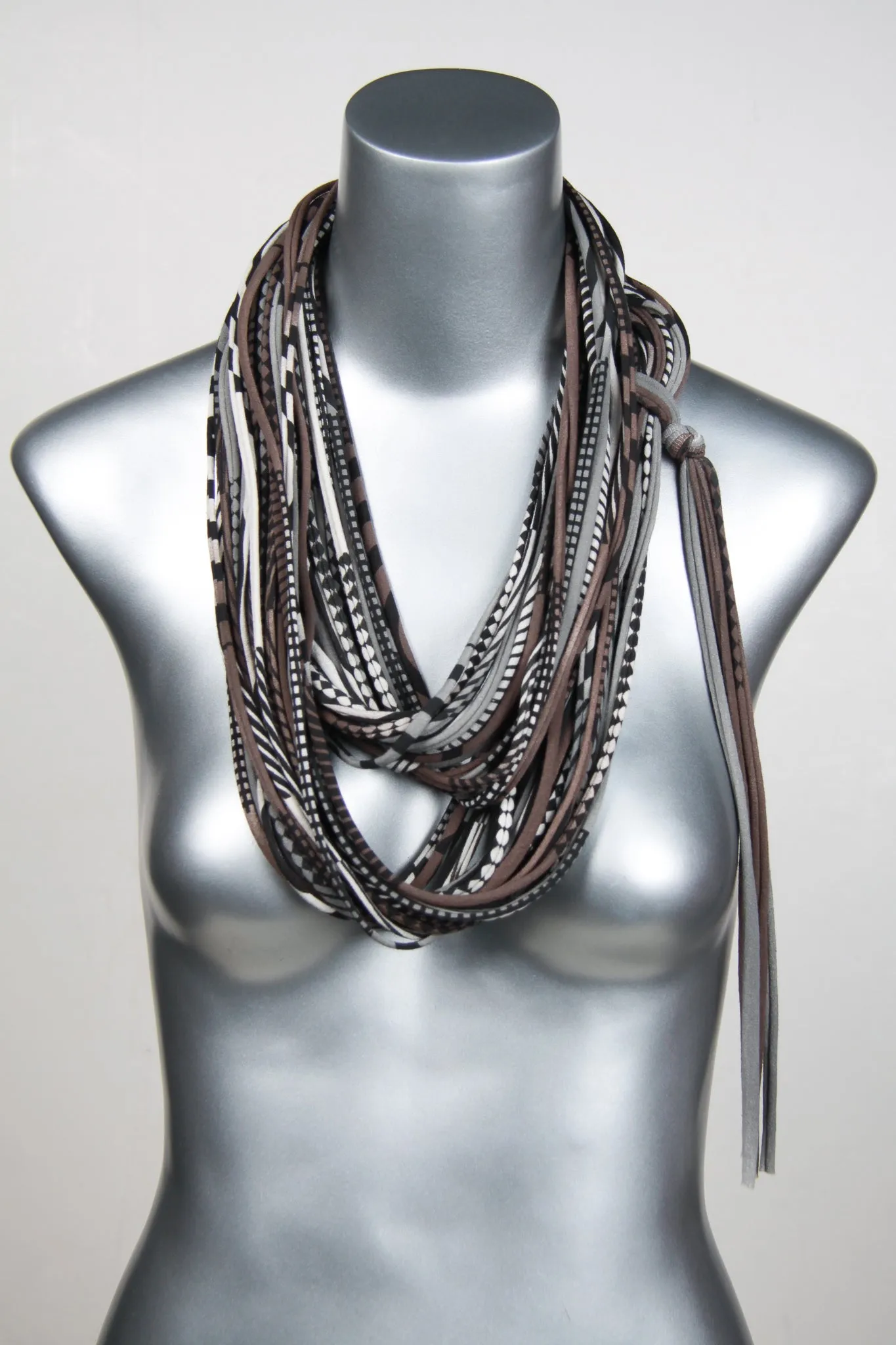 Necklush Infinity Scarf / Grey & Brown / Unisex