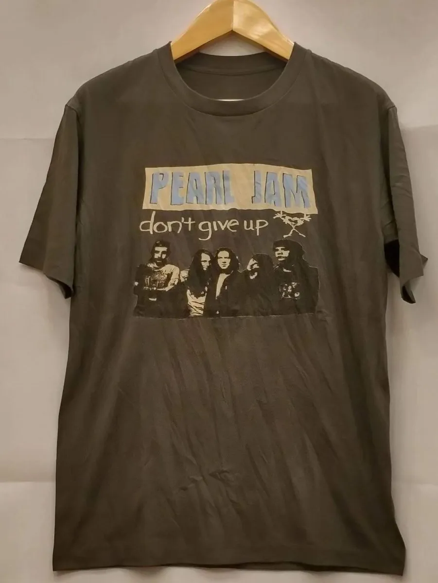 Pearl Jam 'Don't Give Up' Vintage T-Shirt: A Rare Blend of Music, Art, and Streetwear