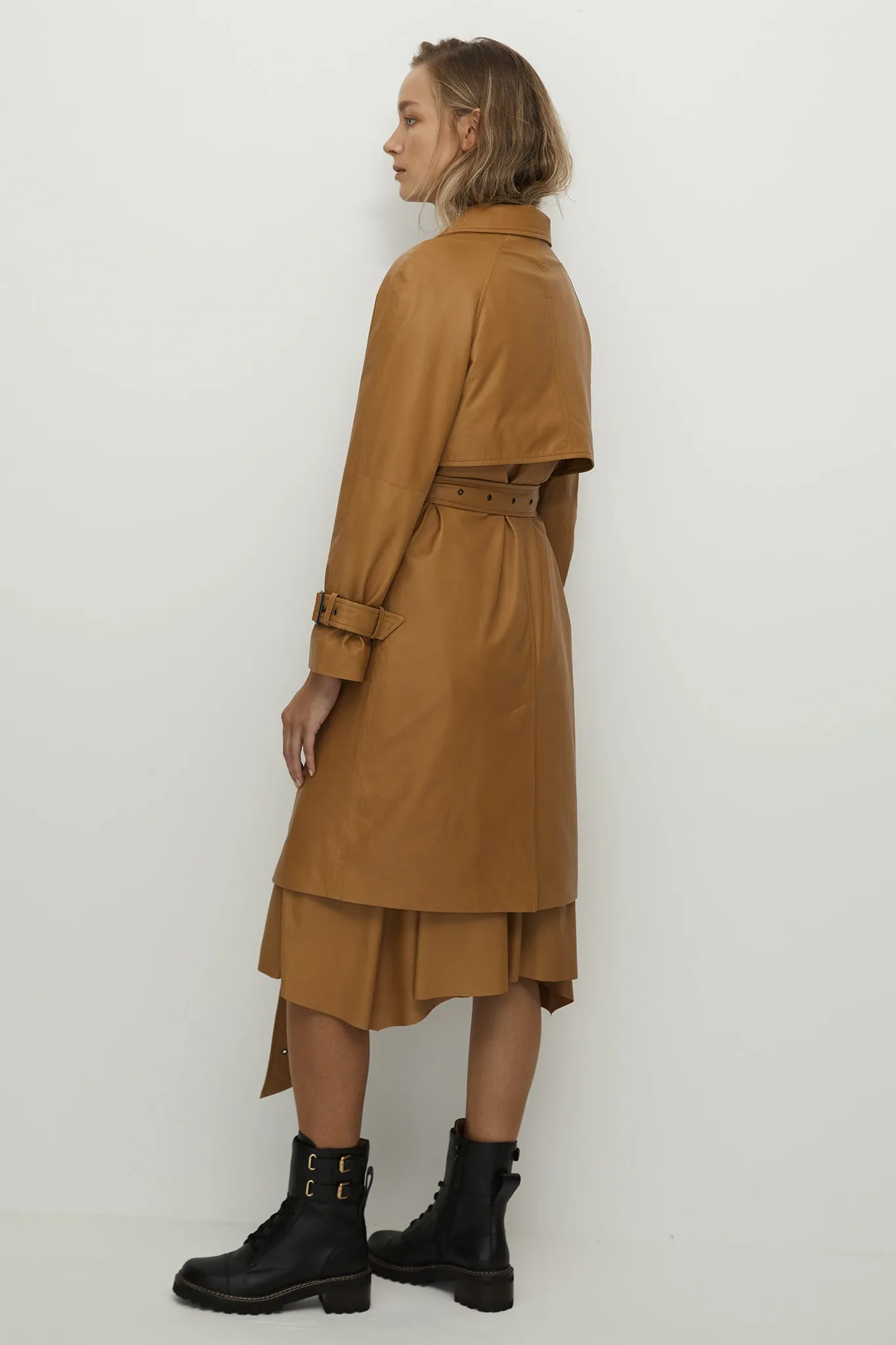 Soho Slouch Leather Trench Toasty Caramel Leather