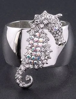 Swarovski Crystals Seahorse Luxury Napkin Ring Set