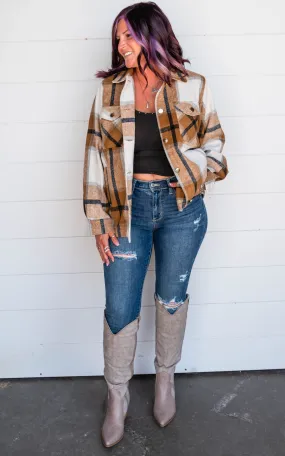 The Elizabeth Plaid Overized Shacket ((Camel)) - Final Sale